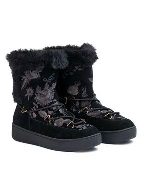 Johnny Was Black Embroidered Faux-Fur Winter Boots